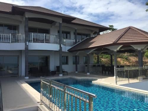 Four-Bedroom Villa Sea View with Private Pool