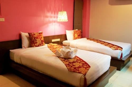 Standard Twin Room