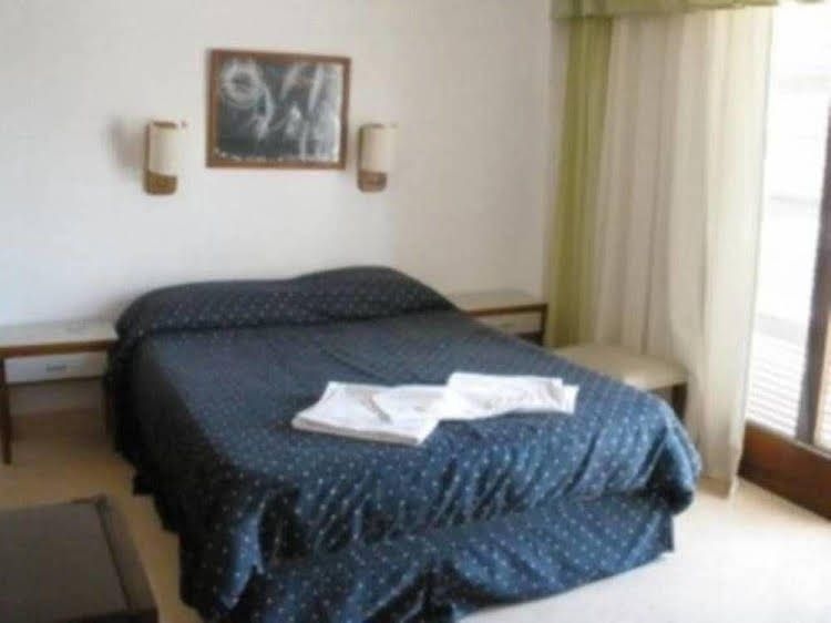 Hotel Lujan1