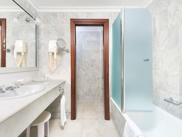 Double or Twin DELUXE SEA VIEW