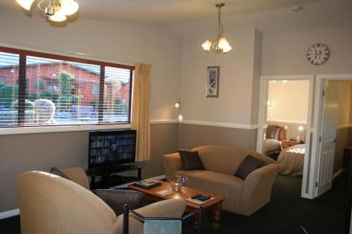 Two-Bedroom Bungalow - No Spa Bath
