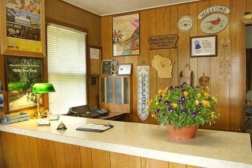 Americas Best Value Inn Days End Motel4