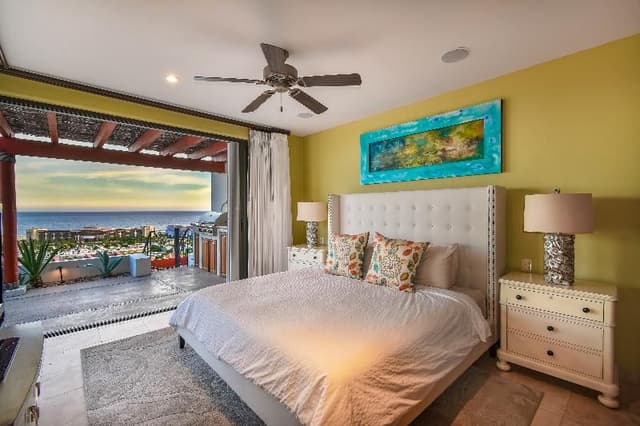 APARTMENT FOUR BEDROOMS