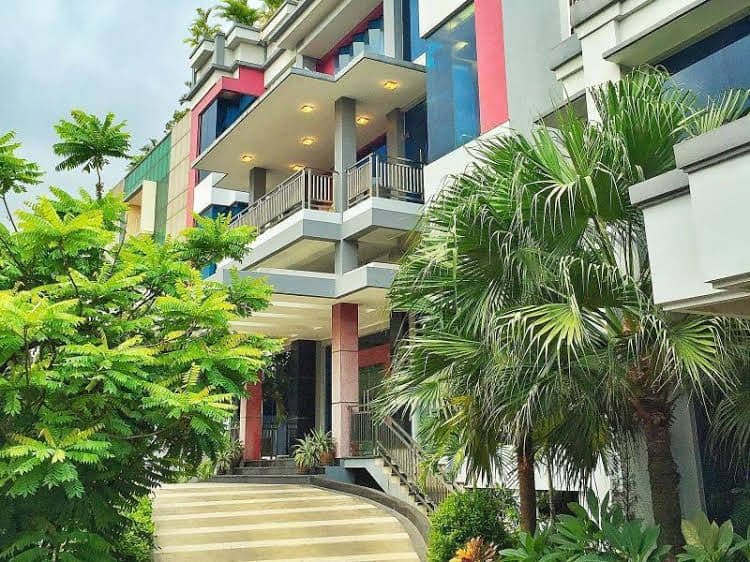 โรงแรมซาฮาตี โรงแรมซาฮาตี