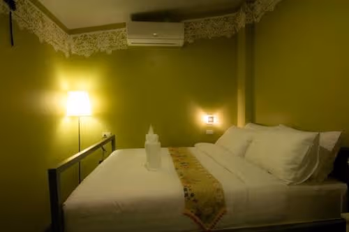 Double Room with Shared Bathroom