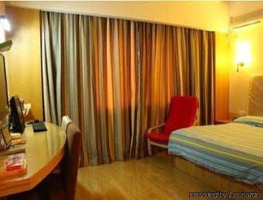 Super 8 Hotel Ningbo Zhaohui Super 8 Hotel Ningbo Zhaohui