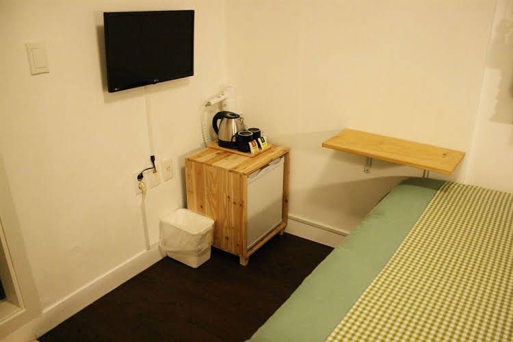 Hostel Beige0