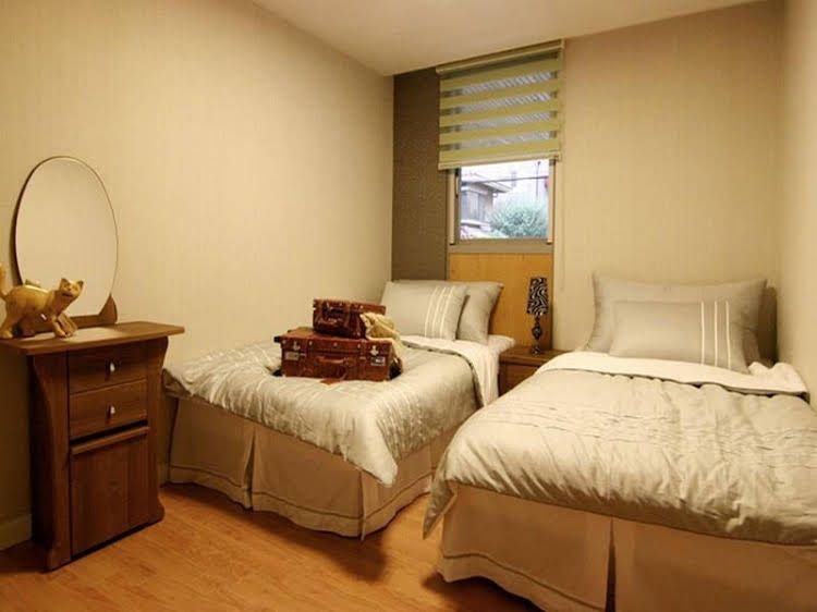 BNB Chungdam (Female Only)2
