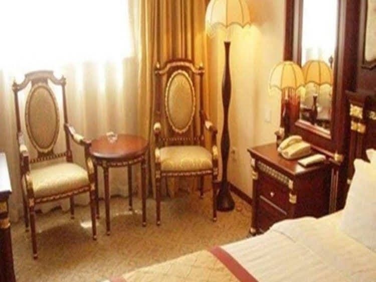 Shanghai Sovereign Hotel2