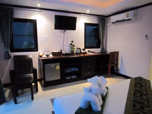 Deluxe Double or Twin Room