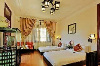 Lotus Hotel