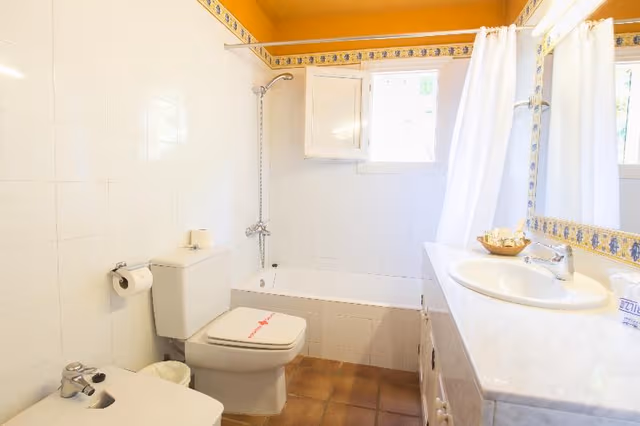 APARTMENT CAPACITY 2 TWO BEDROOMS