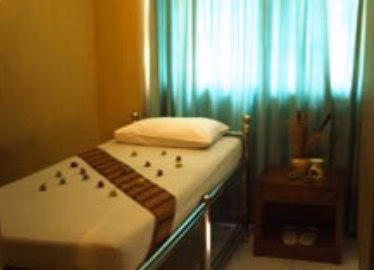 โรงแรม เคดาตัน (Hotel Kedaton)2