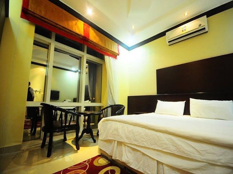 Tonova Apartment0