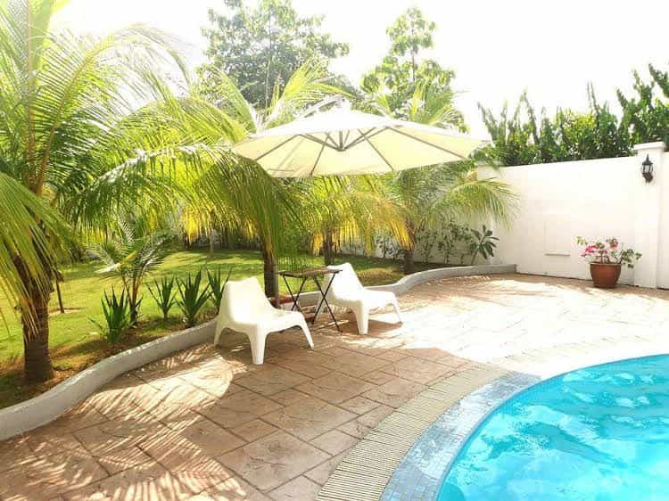 Rumah Putih Bed and Breakfast near KLIA and KLIA 2 Rumah Putih Bed and Breakfast near KLIA and KLIA 2