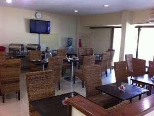 Dena Hotel2