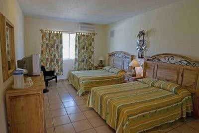 Hotel Hacienda Bugambilias