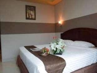 แกรนด์ โฮเต็ล จัมบี (Grand Hotel Jambi)1