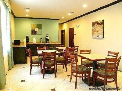 Grand Inn and Suites Houston3