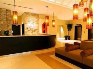 Holiday Inn Express Dubai- Safa Park1