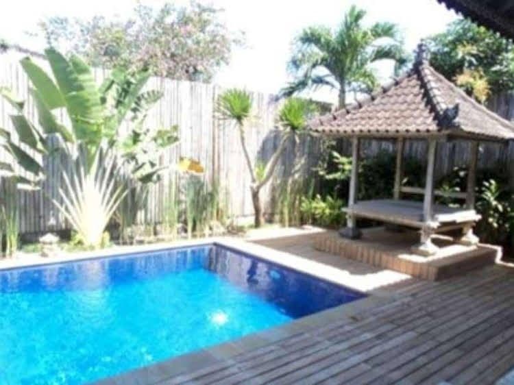 Villa Putih Villa Putih