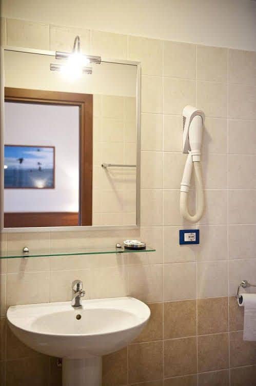 Hotel 4 Pini Hotel 4 Pini