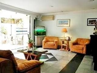 Prestige Hotel Suites0