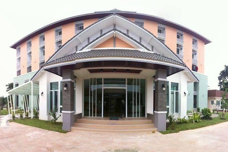 เดอะ คอตตอน อพาร์ตเมนท์ แอนด์ รีสอร์ท (The Cotton Apartment & Resort)0