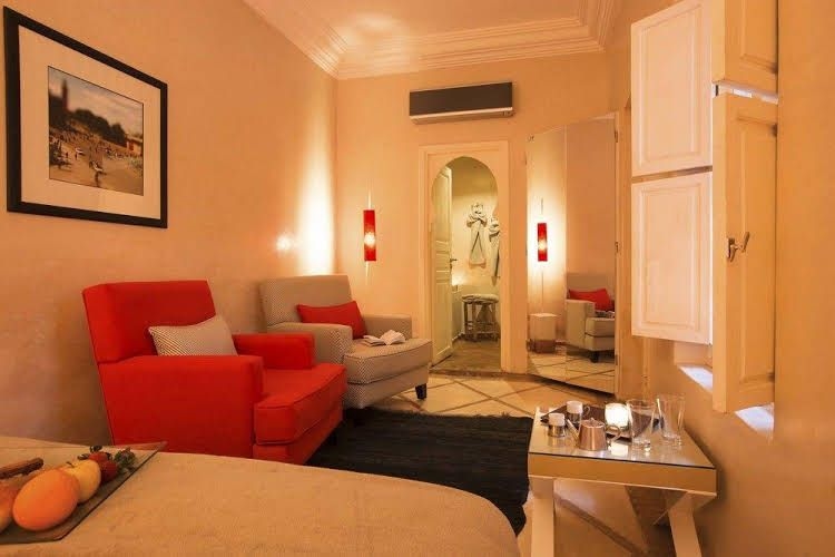 Riad Dar White3