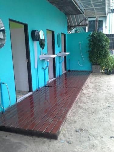 Single Bed in Mixed Dormitory Room
