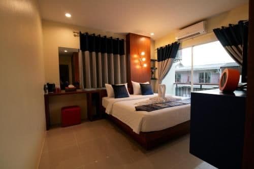 Superior Double Room with Balcony