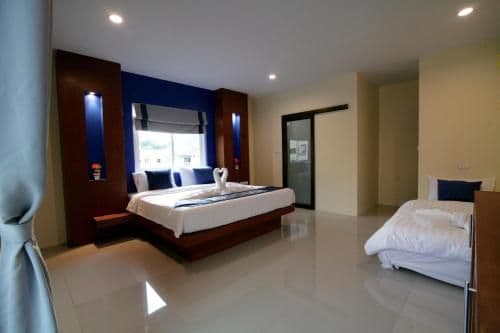 Deluxe Family Room