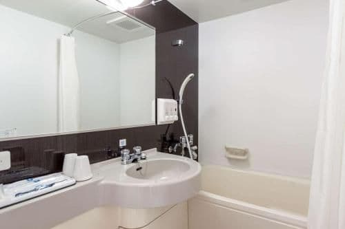 Standard Twin Room - Non-Smoking