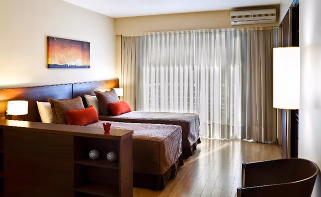 SUITE SUPERIOR TWO DOUBLE BEDS