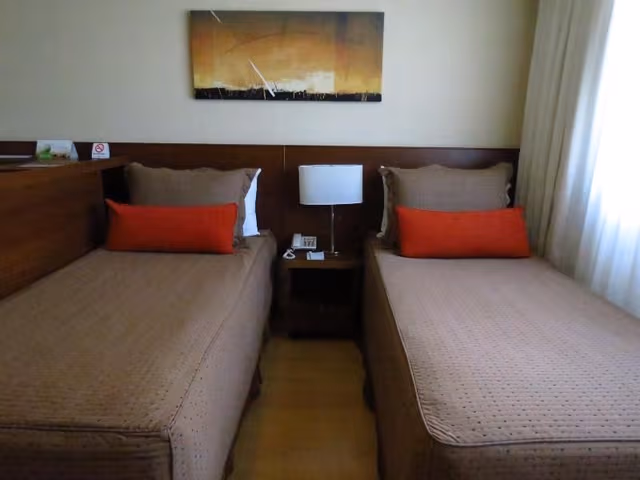SUITE SUPERIOR TWO DOUBLE BEDS