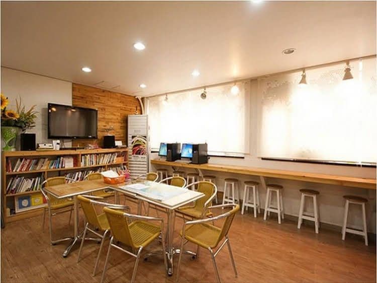 Cube Guesthouse Cube Guesthouse