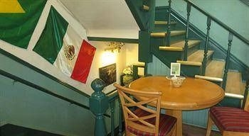 C&N Backpackers Hostel Vancouver2