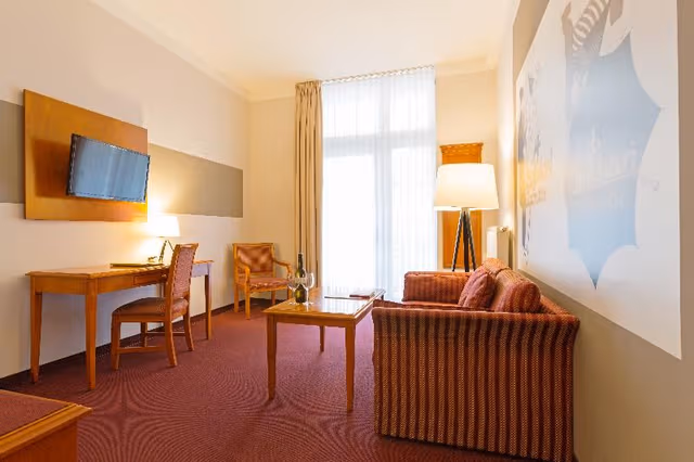 SUITE CAPACITY 2