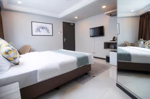 Superior Queen Room (Newly Renovated)