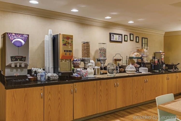 La Quinta Inn & Suites West Palm Beach I-953