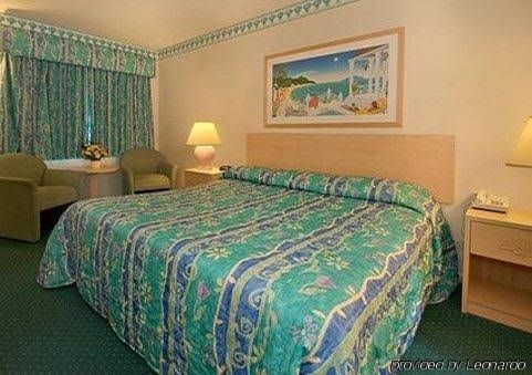 Morro Bay Sandpiper Inn1