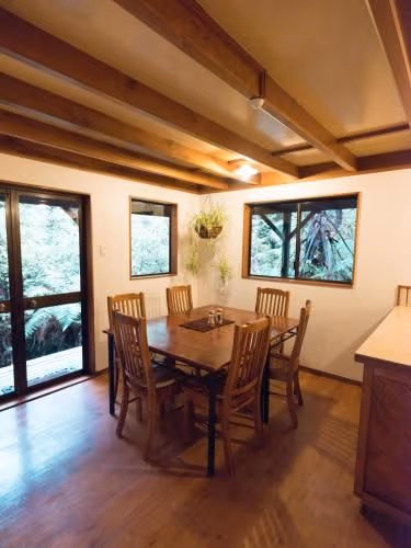 Ruru Lodge Double or Twin Room with Private Bathroom