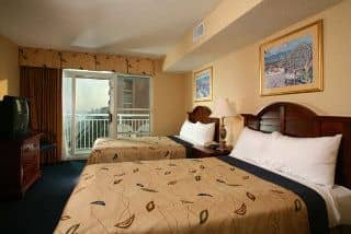 Best Western Plus Carolinian Oceanfront Inn and Su Best Western Plus Carolinian Oceanfront Inn and Su