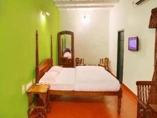 Elphinstone Residency1