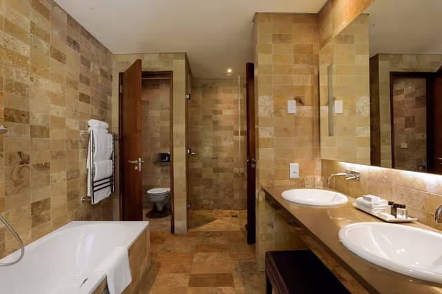 JUNIOR SUITE RIVER VIEW