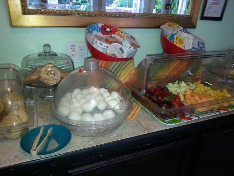 Duval House Bed and Breakfast2