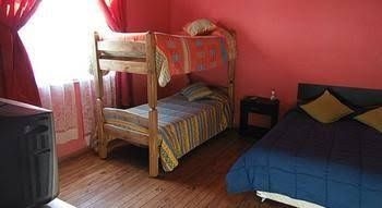 Hostal Tricontinental0