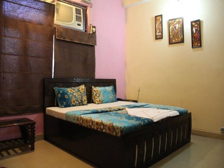Hotel Suncity Inn0