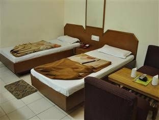 Hotel Silver Shine0