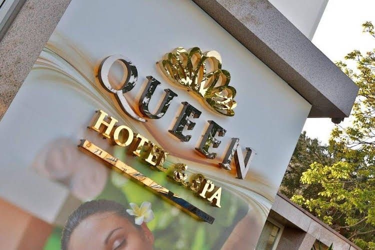 Queen Hotel & Spa3